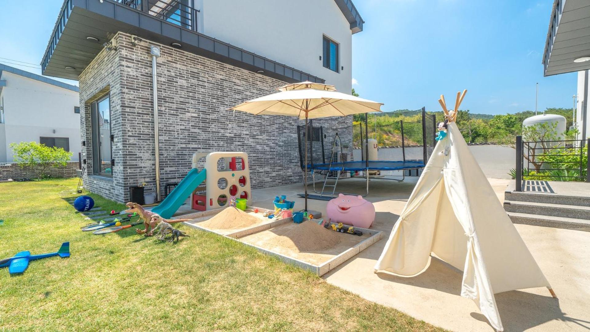 Gyeongju Blibli Poolvilla Exterior photo